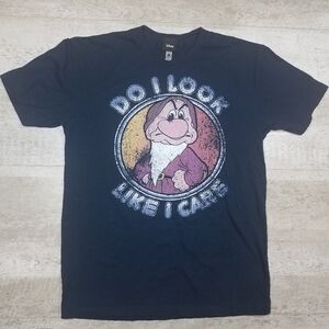 Snow White Grumpy Tee Shirt Size MEDIUM